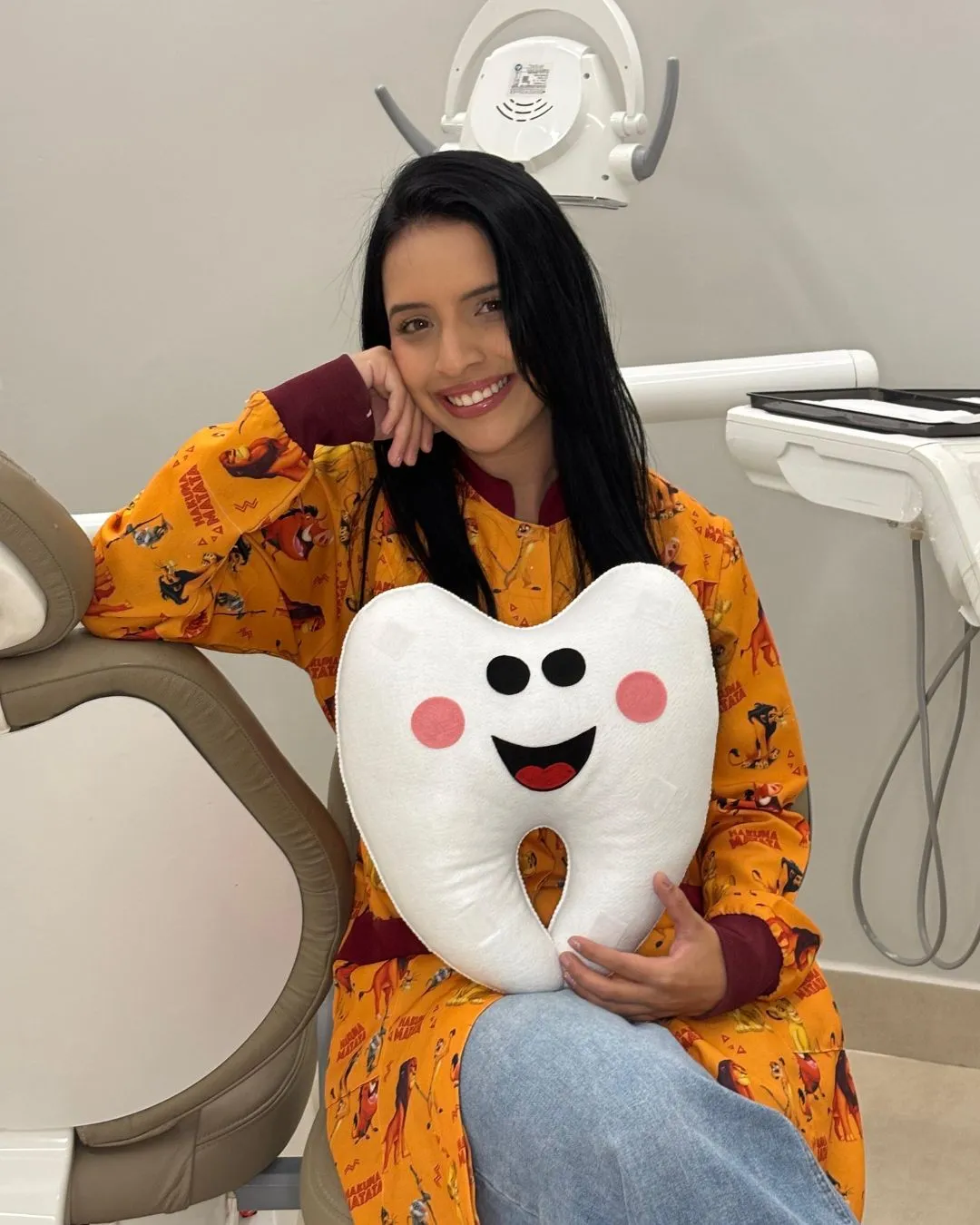 Drª Ana Flávia Sampaio, odontopediatra em Senador Canedo